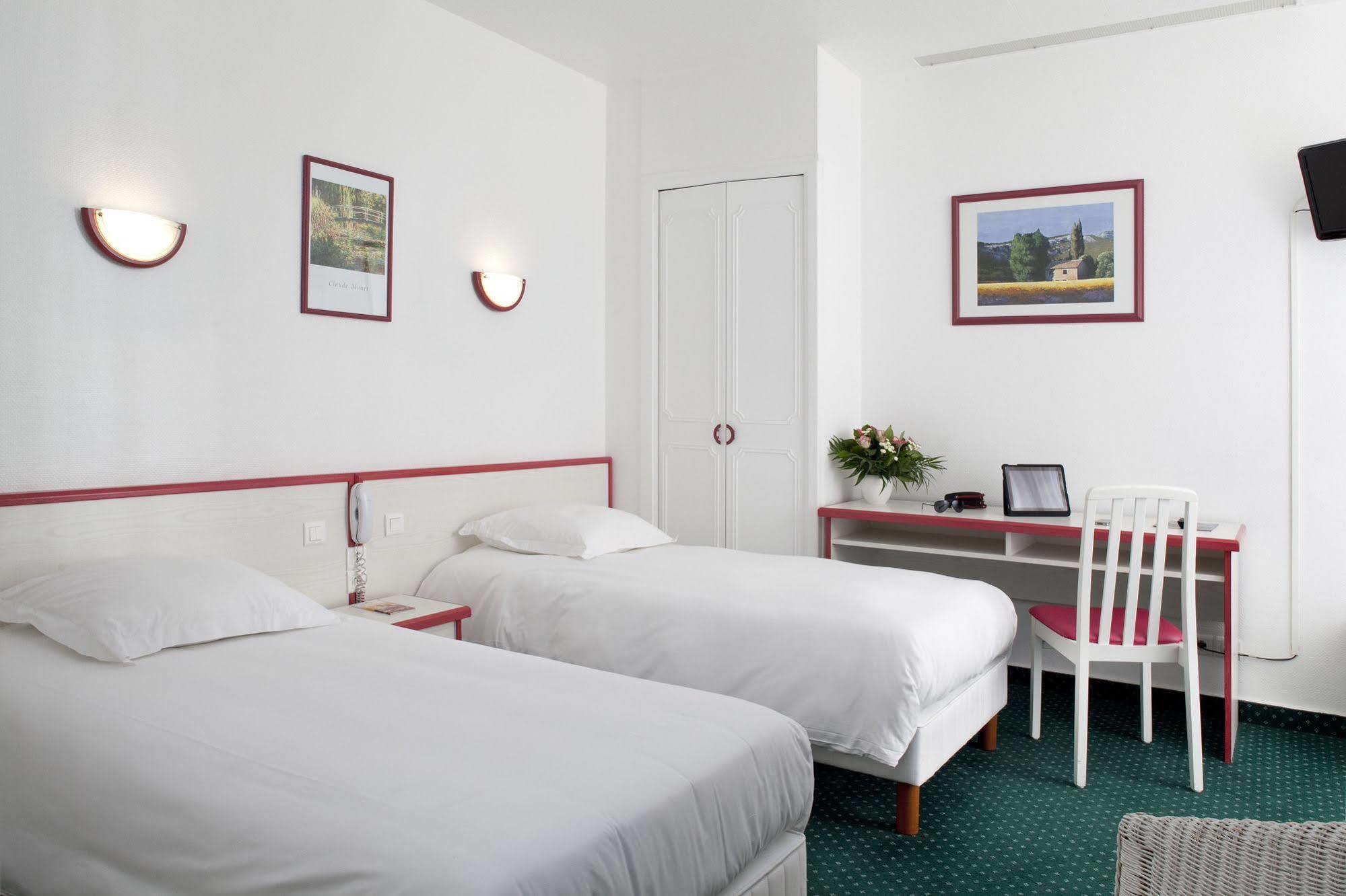 Hotel Suzane Angers Exterior foto